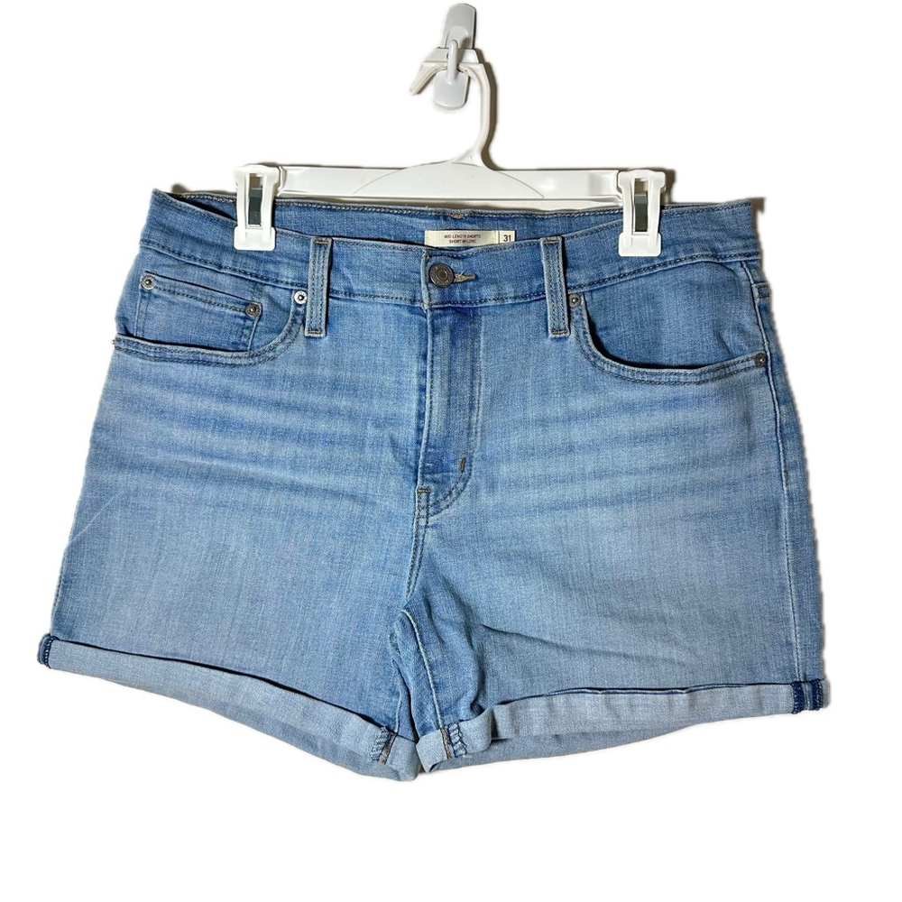 Levi's Cuffed Jeans Light Wash Mid Length Shorts 4 in Inseam 31 In